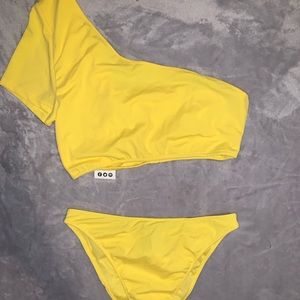 Swim suit